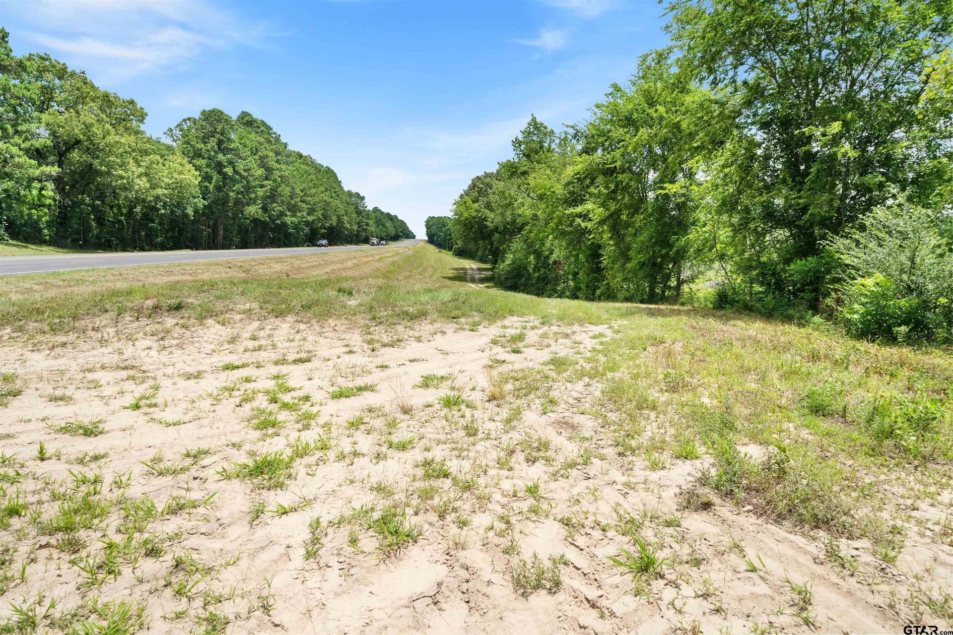 15 acres in Smith County - photo 4