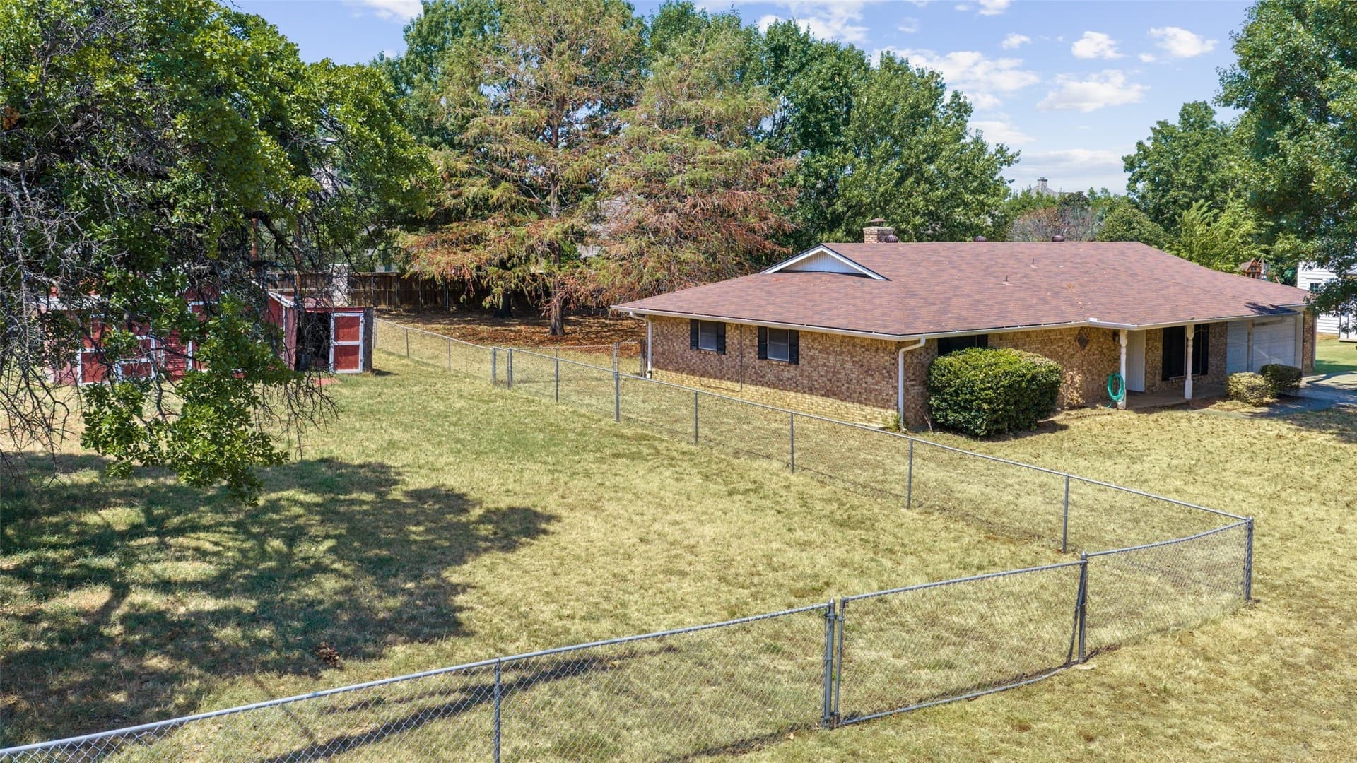 0.6 acres in Tarrant County - photo 3