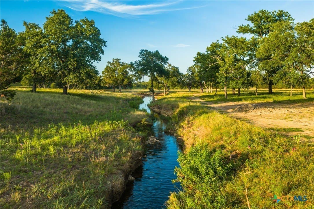 97.92 acres in Burnet County gallery image 3