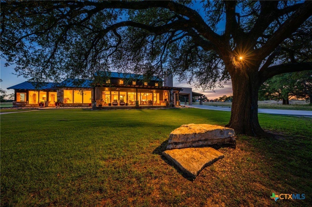 97.92 acres in Burnet County - photo 25