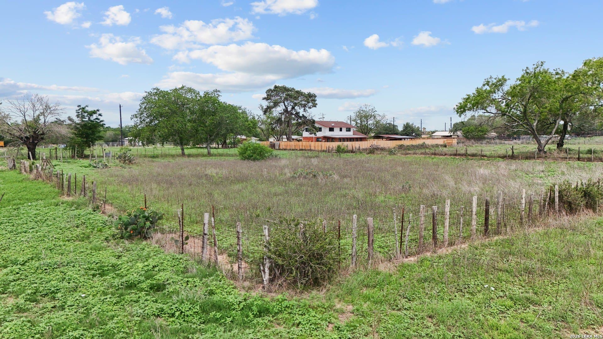 11.4 acres in Medina County gallery image 4