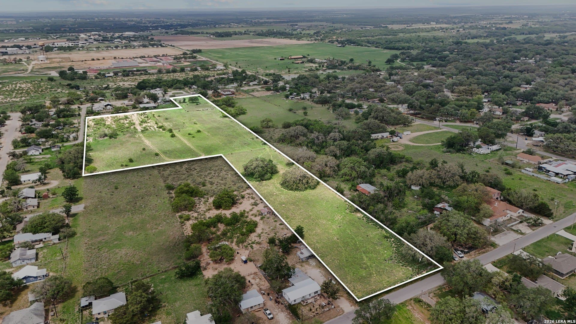 11.4 acres in Medina County