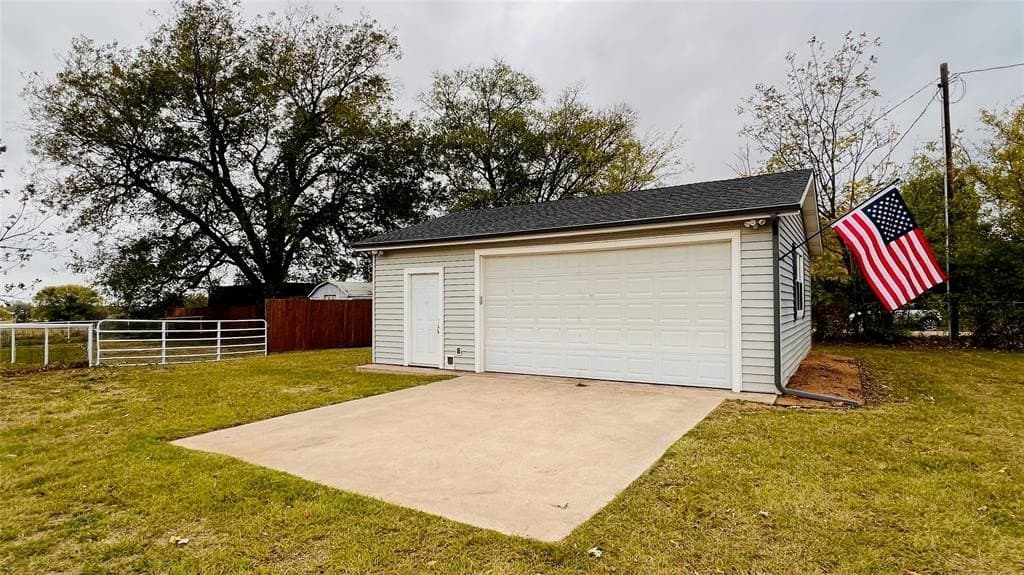 2.69 acres in Denton County gallery image 4