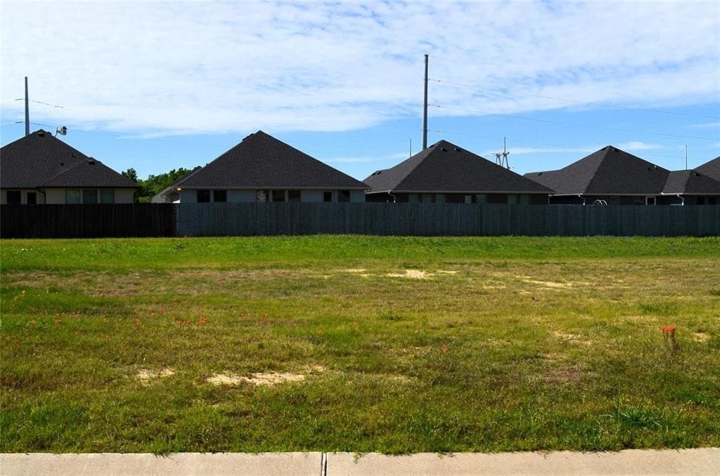 0.11 acres in Kaufman County gallery image 2