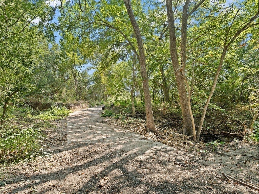 7.65 acres in Fayette County - photo 10