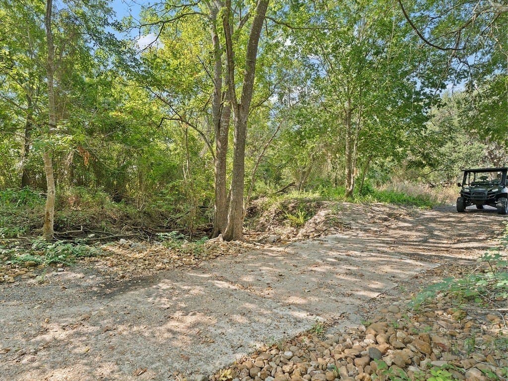 7.65 acres in Fayette County - photo 11