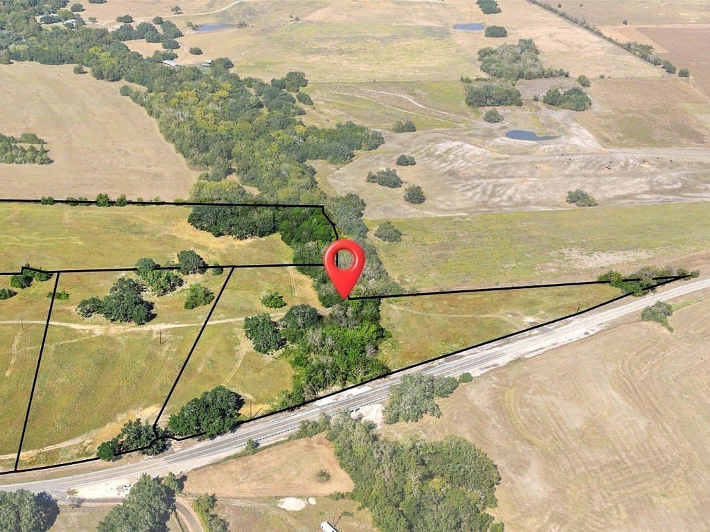 7.65 acres in Fayette County - photo 14
