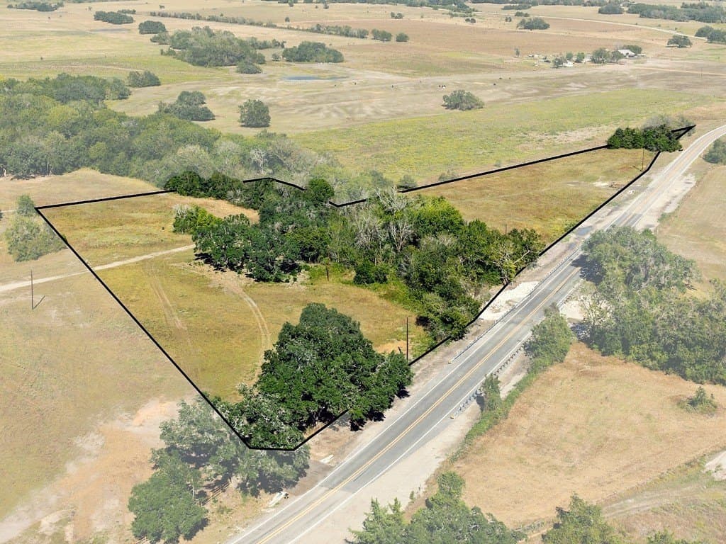 7.65 acres in Fayette County - photo 15