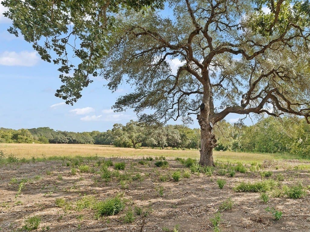 7.65 acres in Fayette County