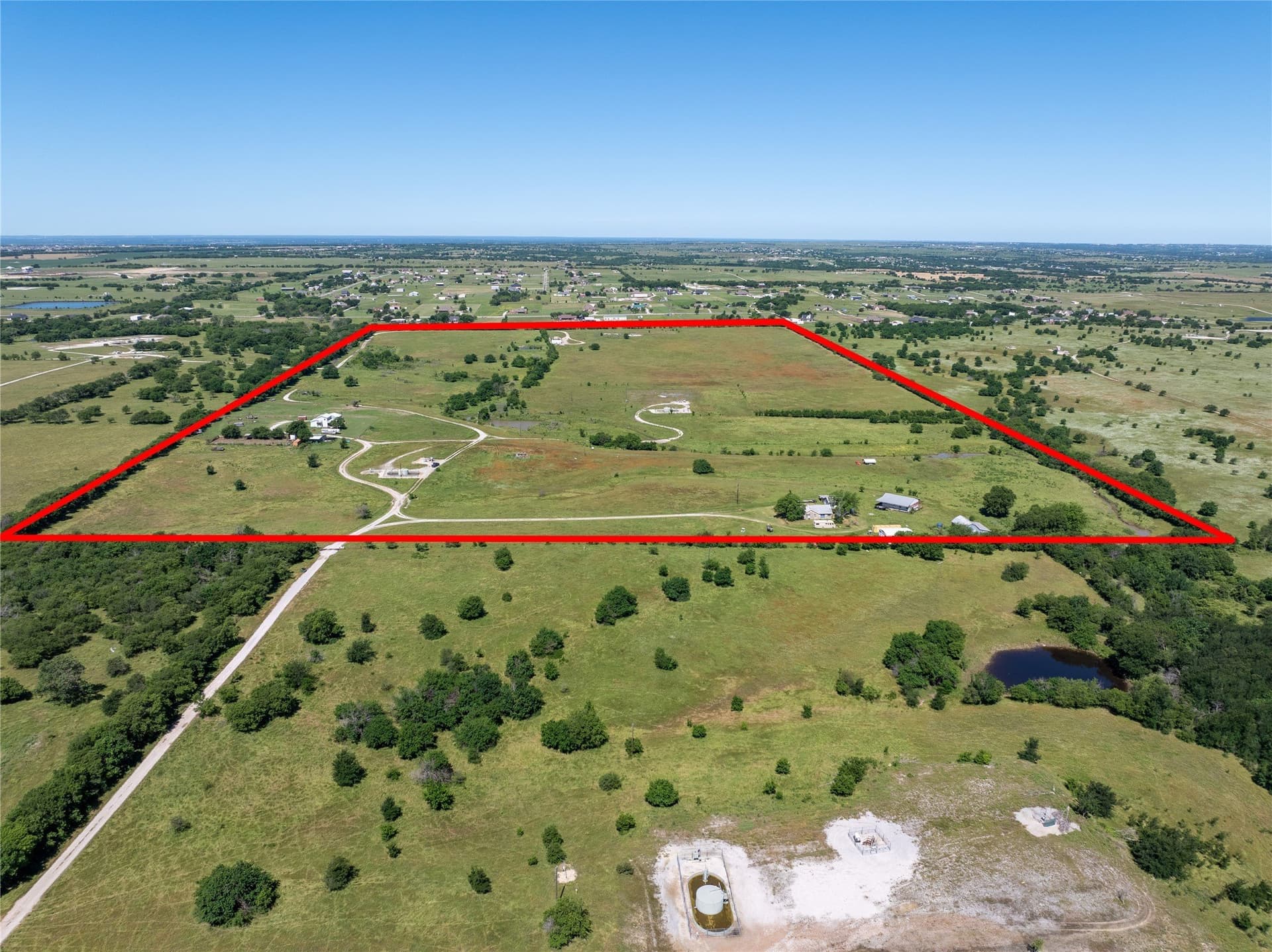 101.45 acres in Wise County - photo 9