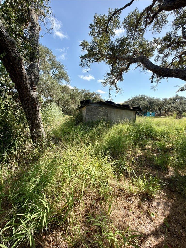 0.5 acres in Aransas County - photo 8