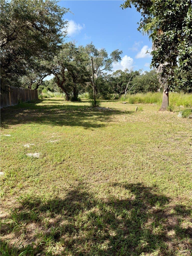 0.5 acres in Aransas County - photo 5