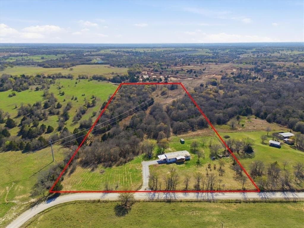 11.67 acres in Montague County