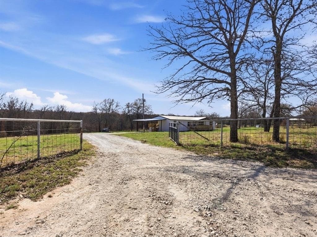 11.67 acres in Montague County gallery image 2