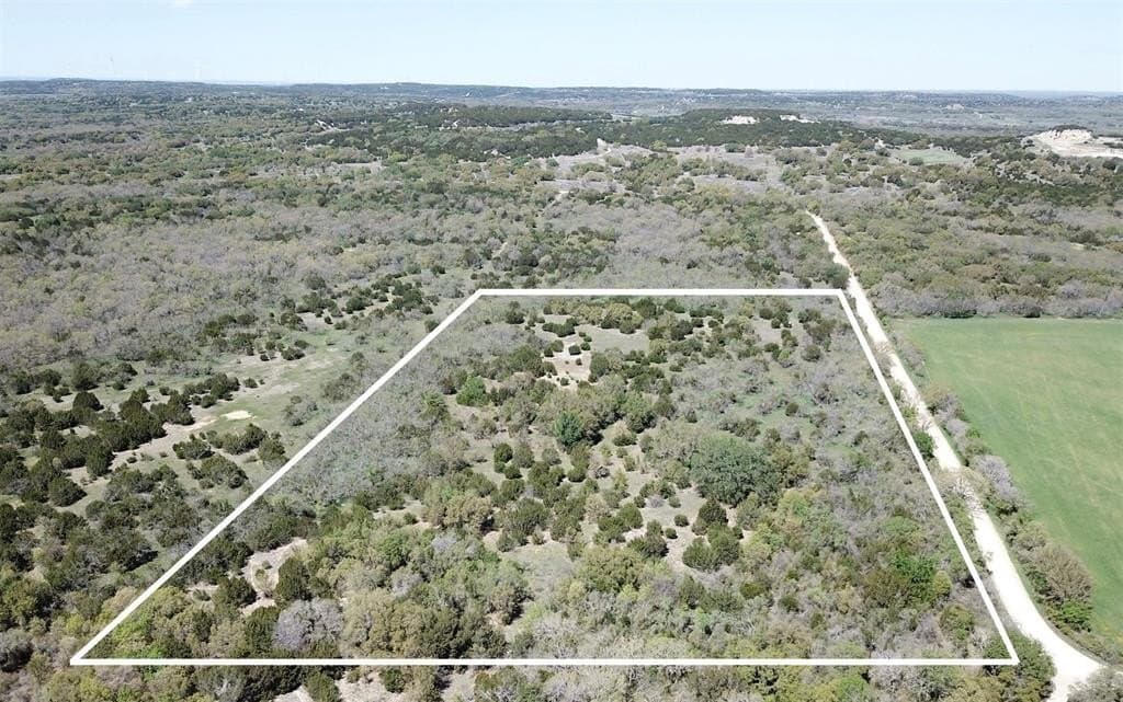17.23 acres in Callahan County