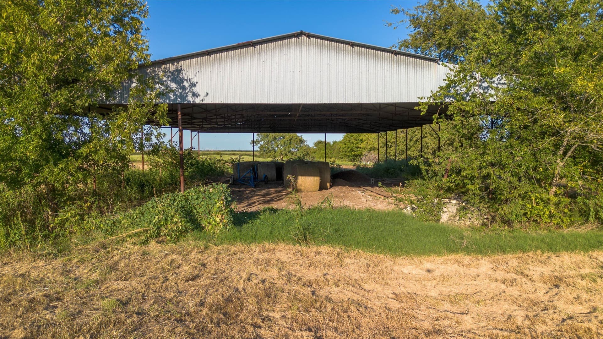 5.25 acres in Hill County - photo 12