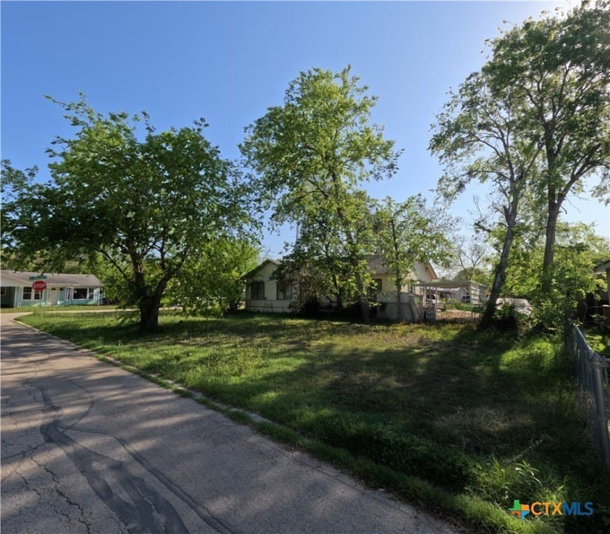0.11 acres in Guadalupe County gallery image 4