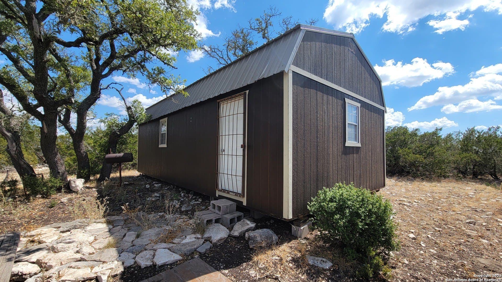 57.84 acres in Edwards County