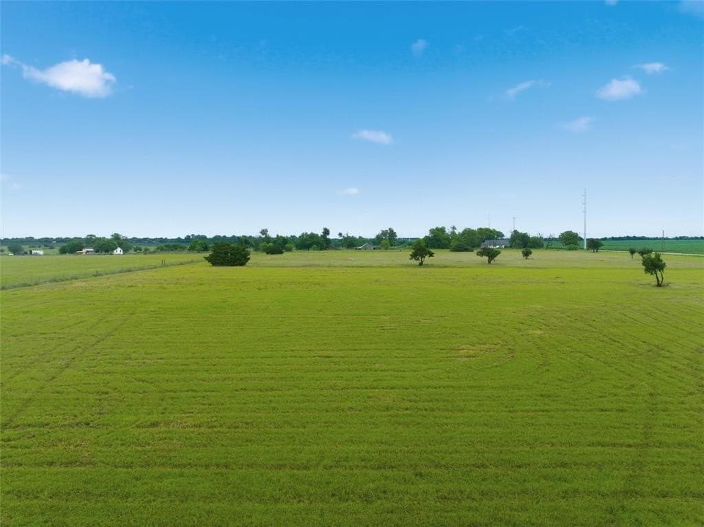 5 acres in McLennan County gallery image 2