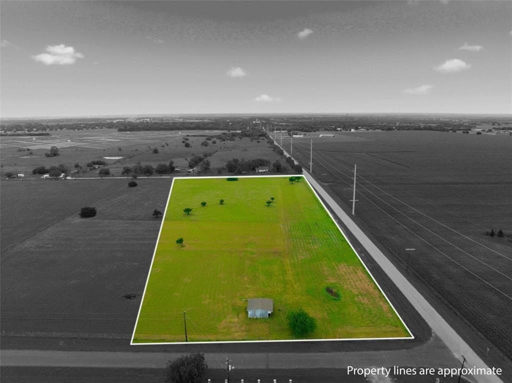 5 acres in McLennan County