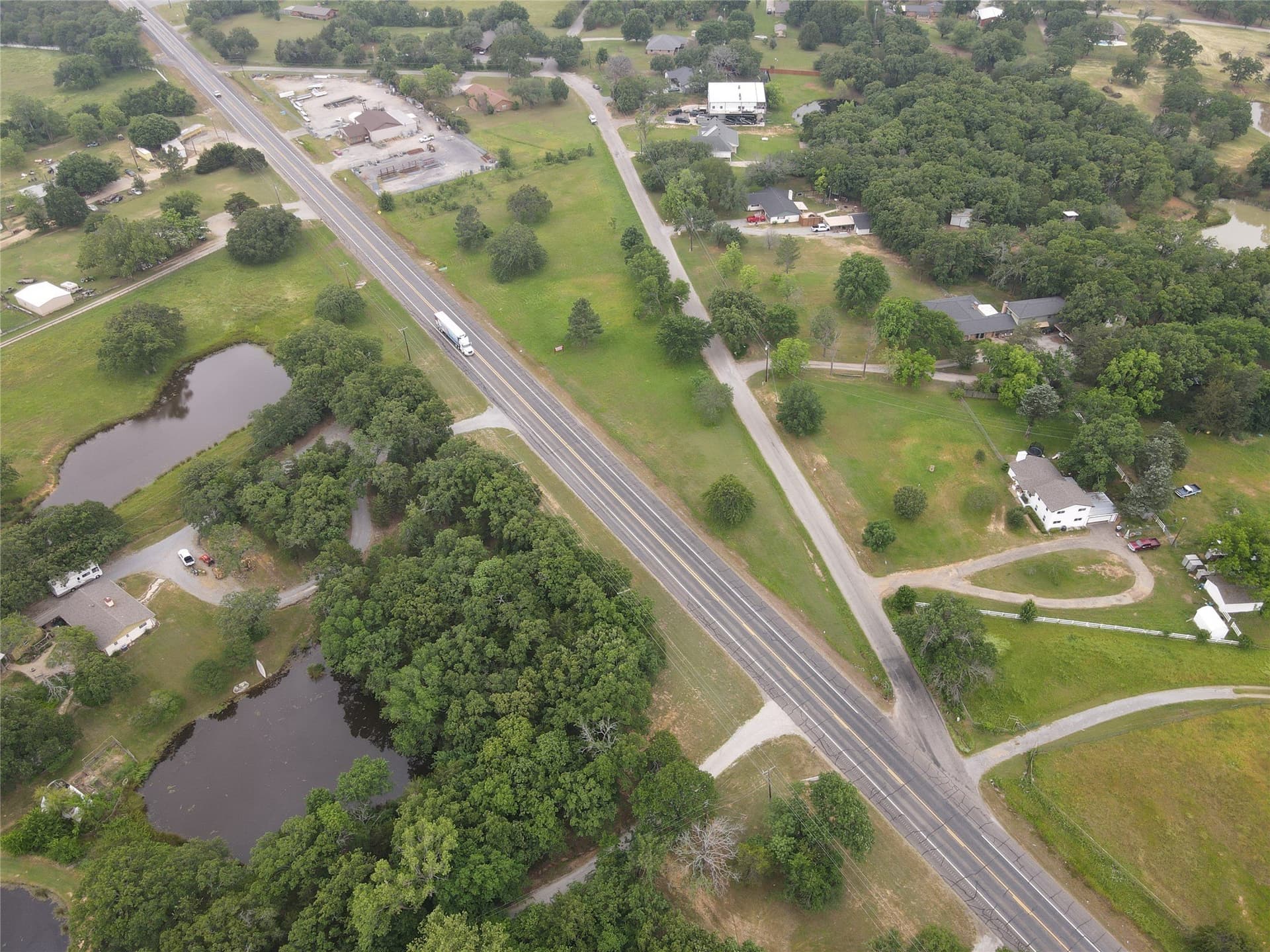 2.65 acres in Grayson County