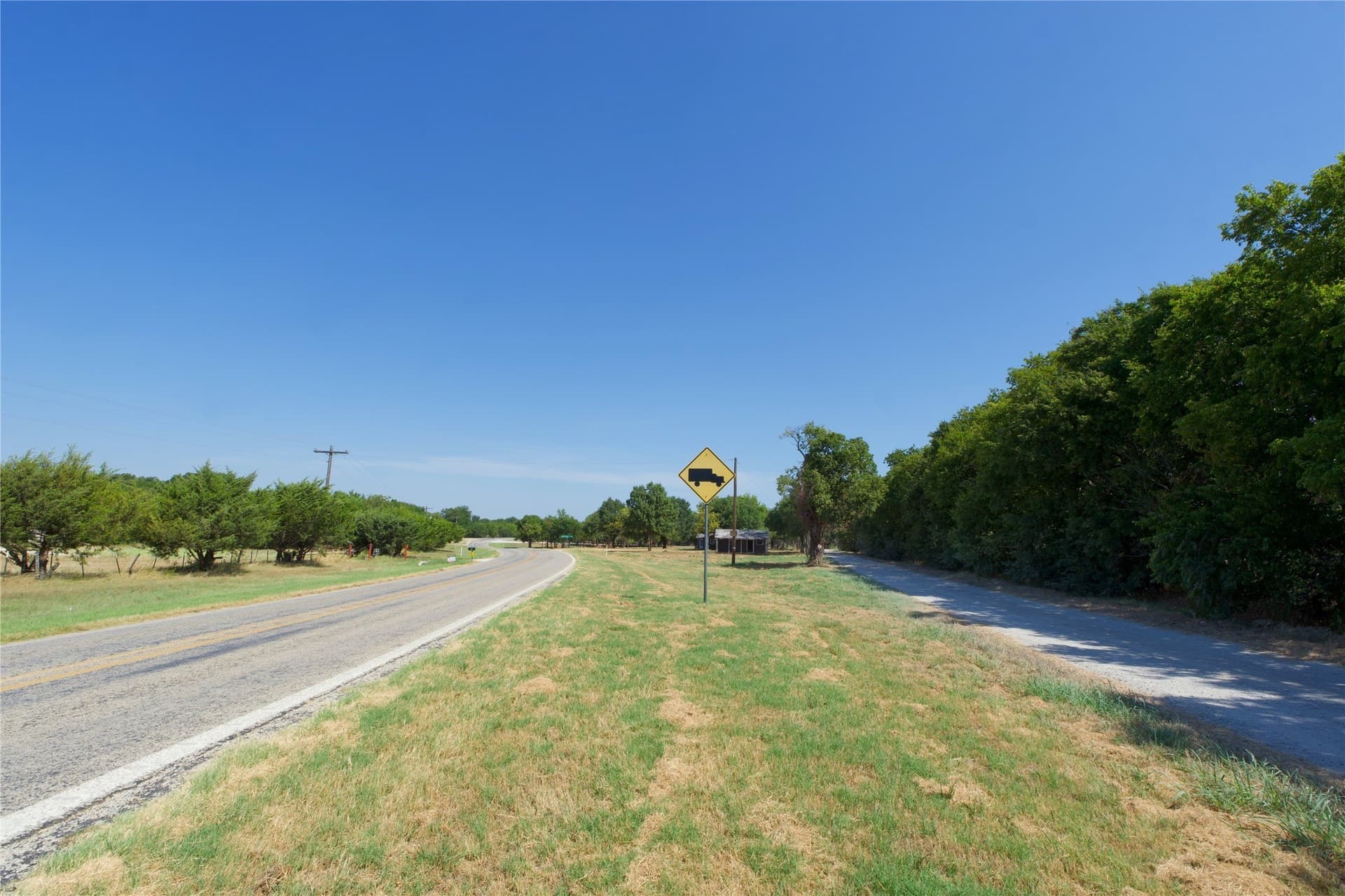 3.75 acres in Cooke County - photo 7
