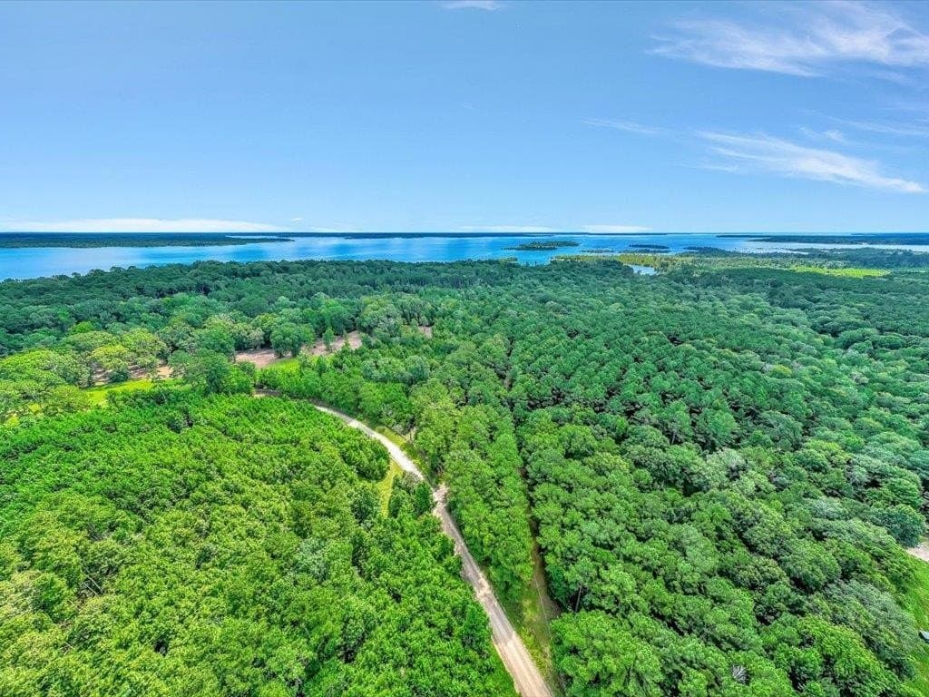 10.21 acres in Texas County