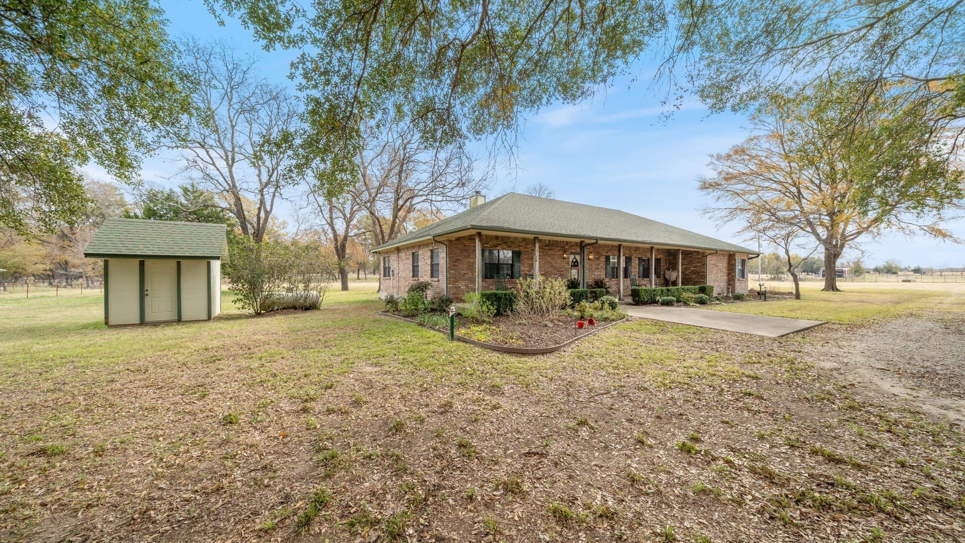 10.86 acres in Kaufman County - photo 23