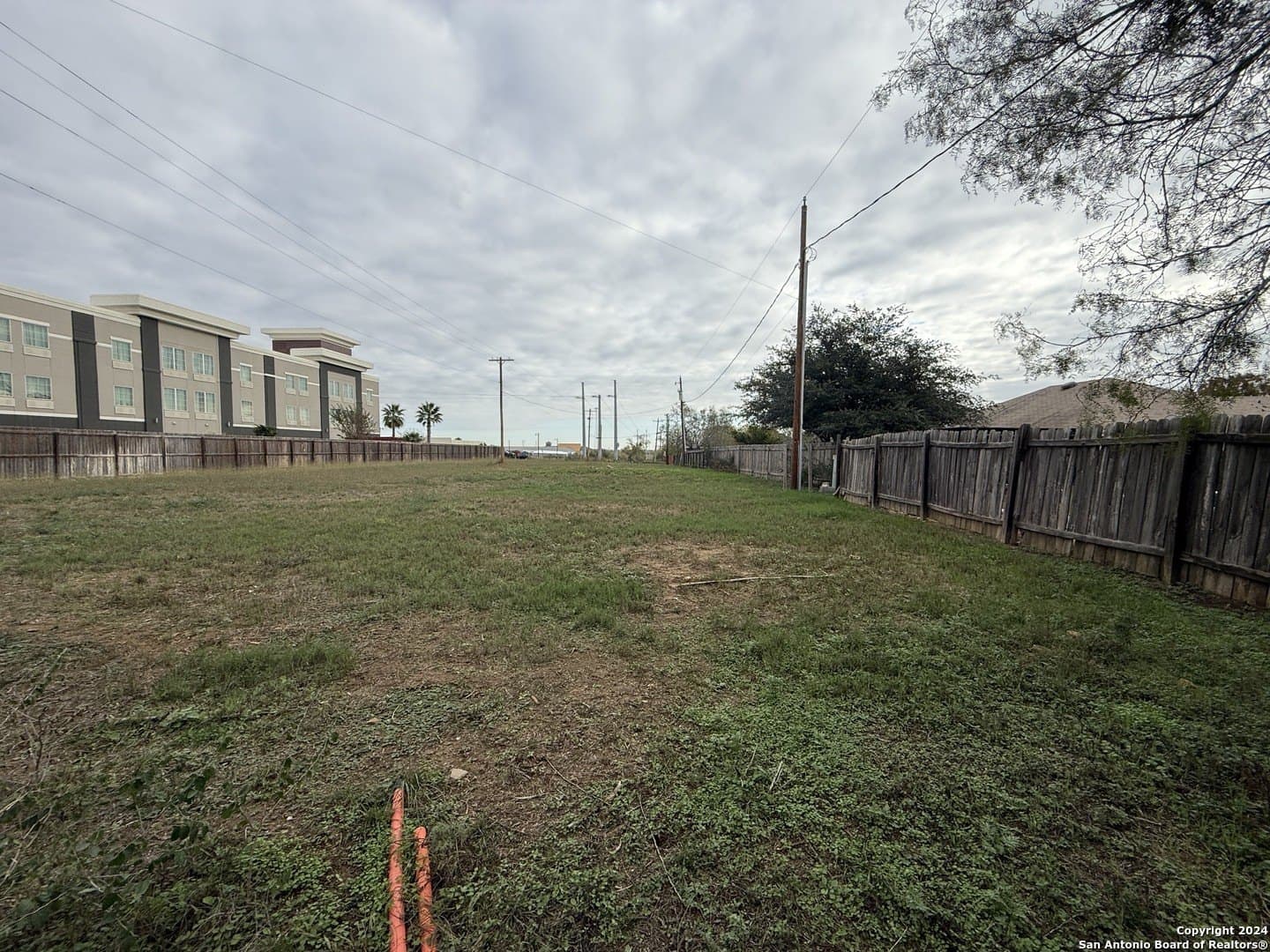 0.73 acres in Atascosa County gallery image 2