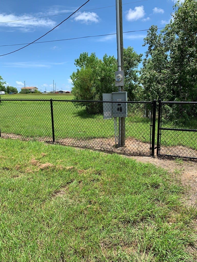 0.25 acres in Texas County - photo 6