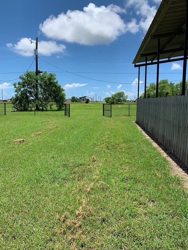 0.25 acres in Texas County - photo 7