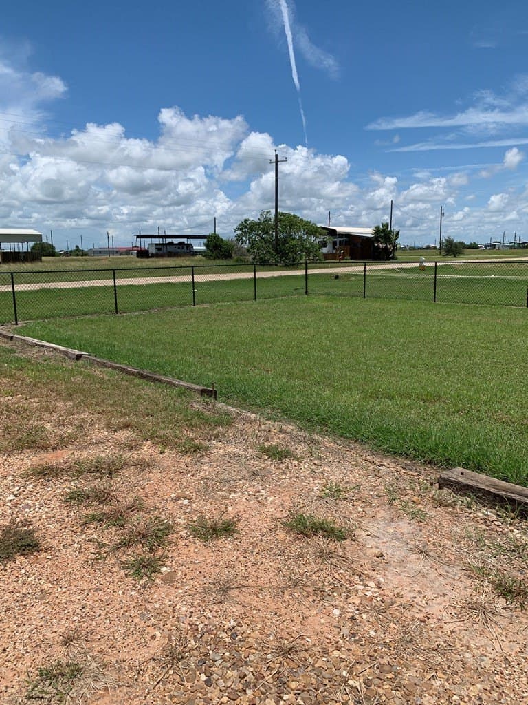 0.25 acres in Texas County - photo 9