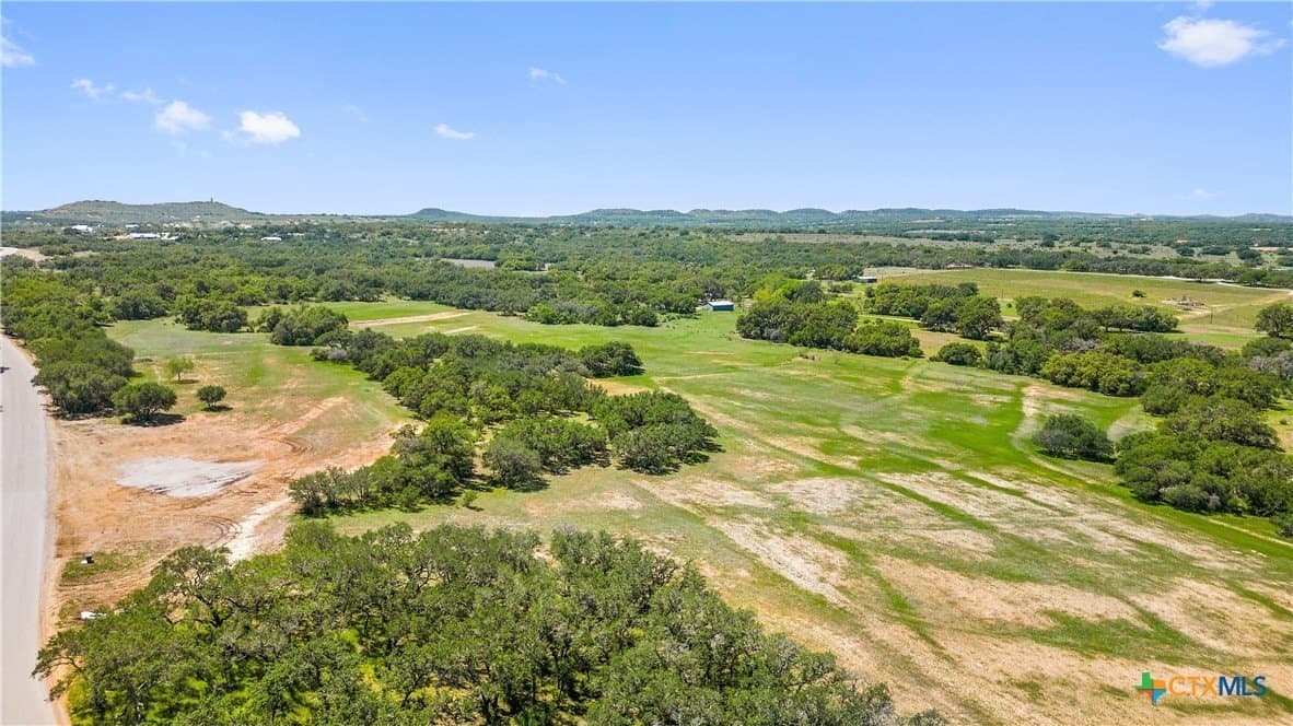 10.04 acres in Blanco County gallery image 4