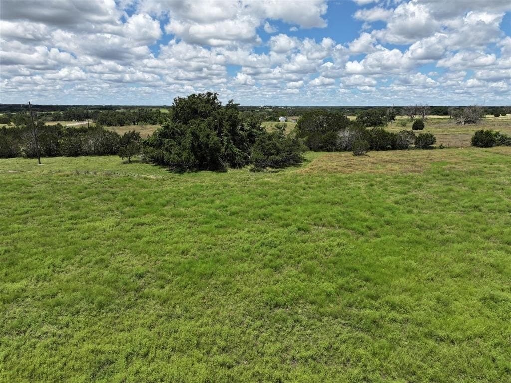 5 acres in Burnet County gallery image 2