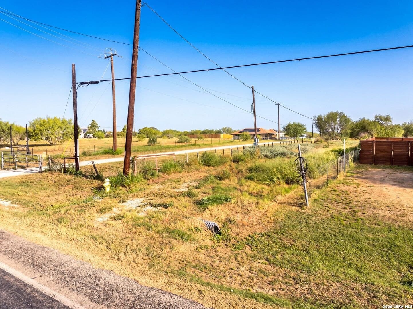0.6 acres in Bexar County - photo 11