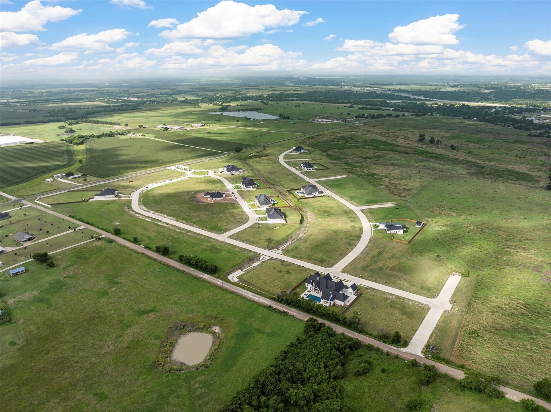 0.92 acres in McLennan County - photo 8