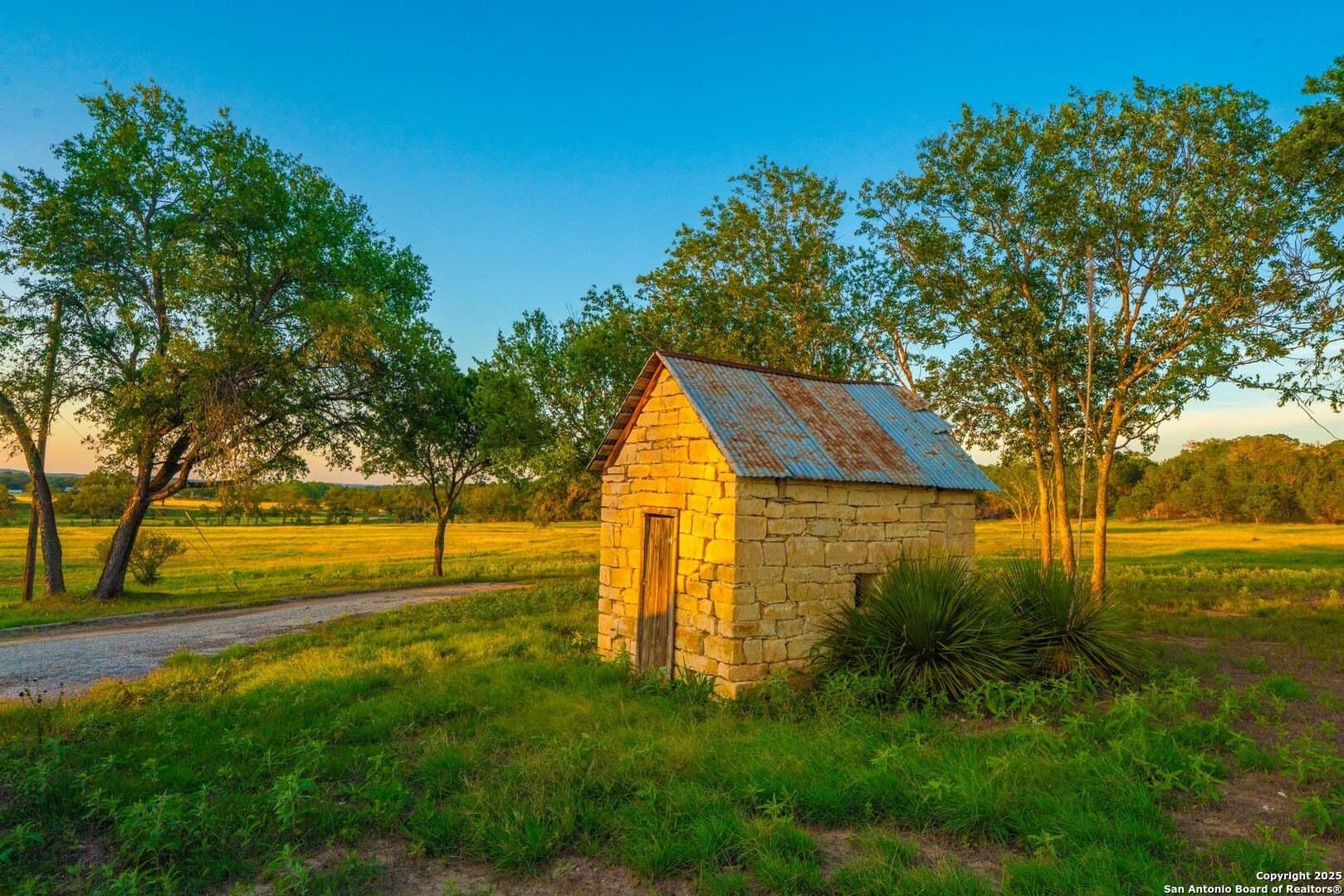 10.01 acres in Kendall County - photo 9