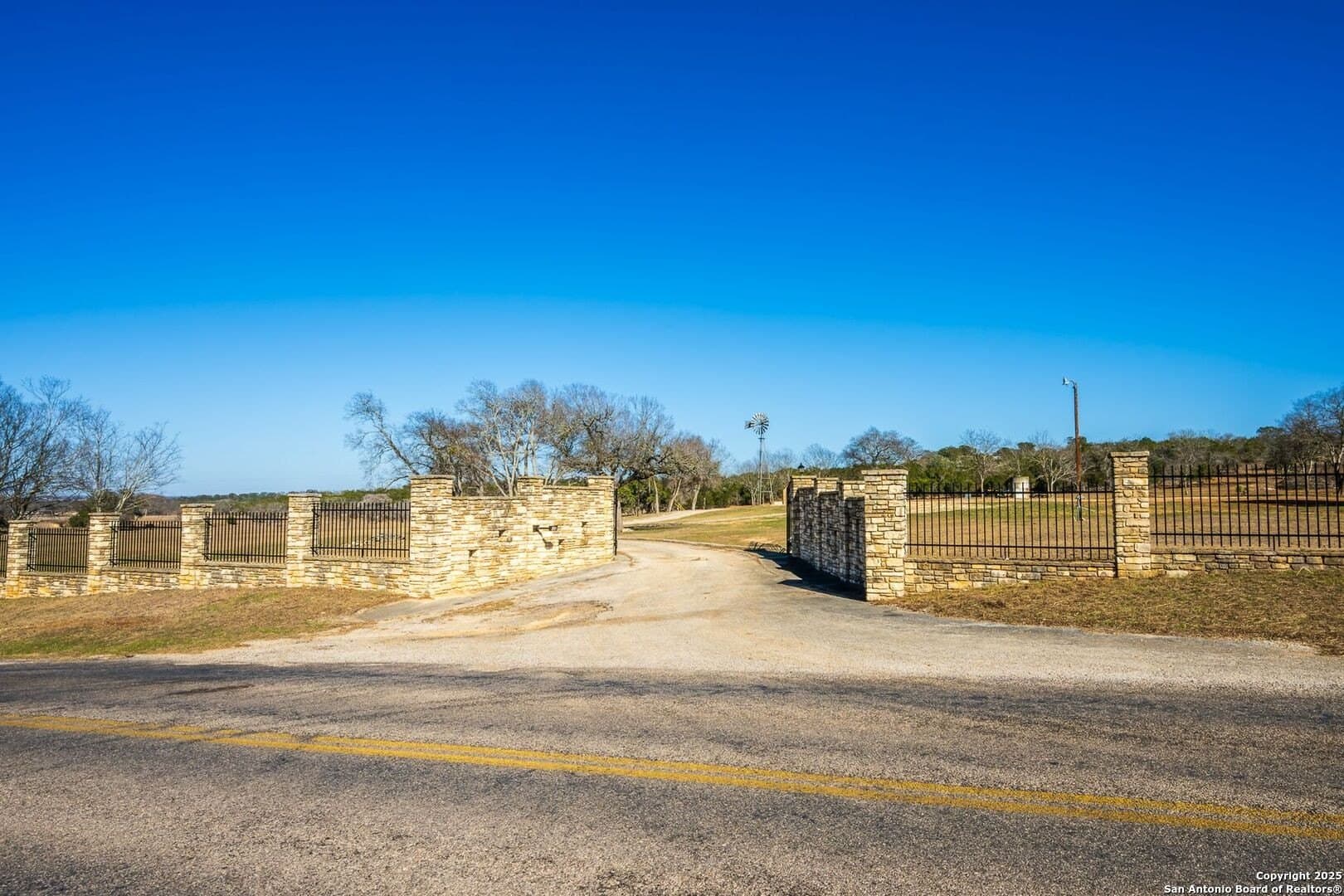 10.01 acres in Kendall County - photo 5