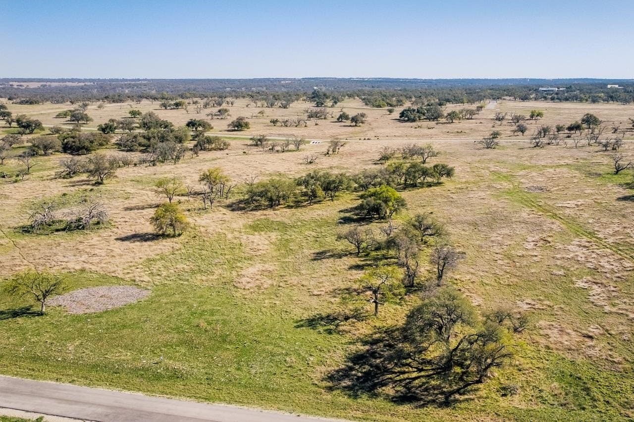 5.6 acres in Gillespie County gallery image 3