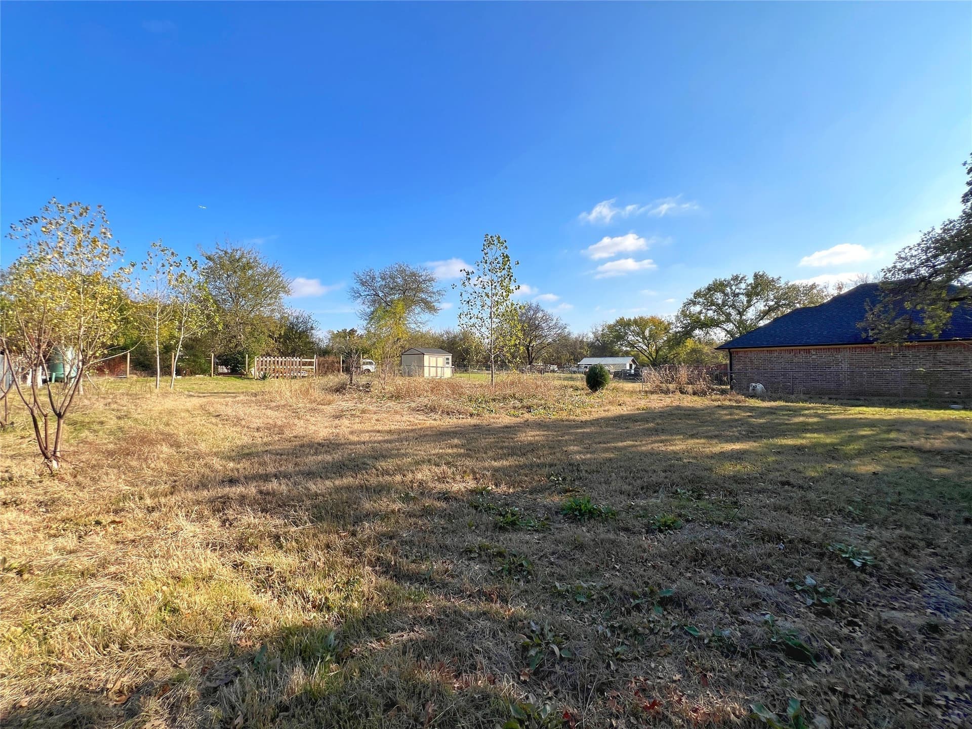 0.45 acres in Tarrant County - photo 4