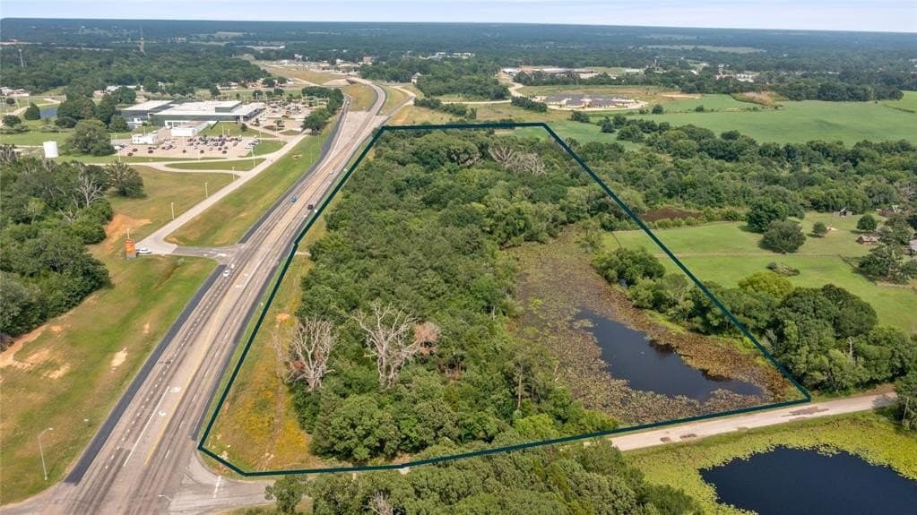 15.48 acres in Henderson County gallery image 3