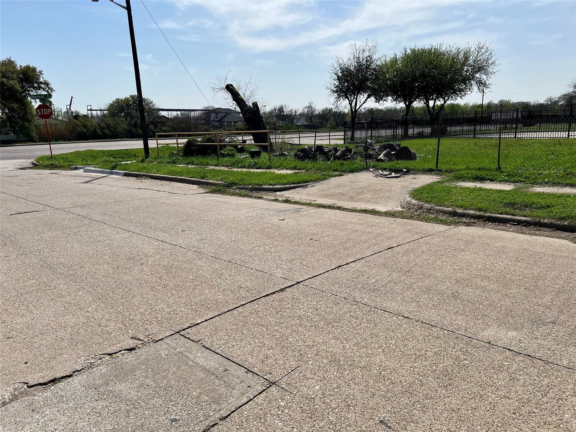 0.23 acres in Dallas County gallery image 2