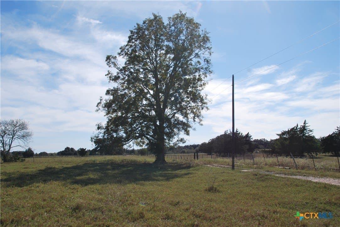 25.58 acres in Lavaca County - photo 22