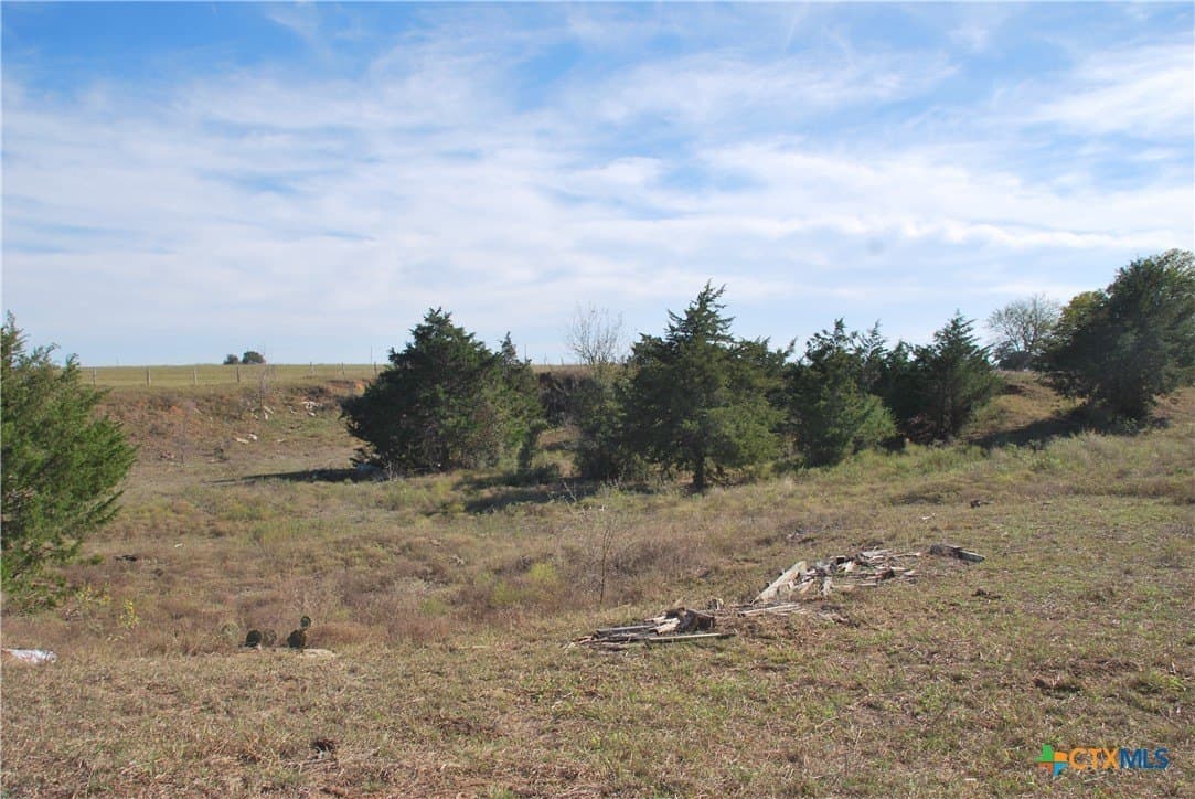 25.58 acres in Lavaca County - photo 17