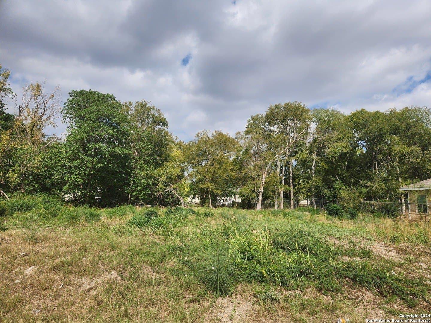 0.16 acres in Bexar County gallery image 2