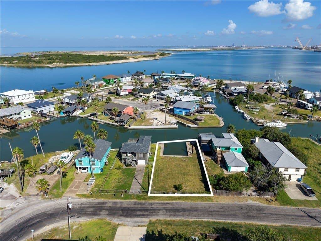 0.13 acres in Aransas County - photo 5