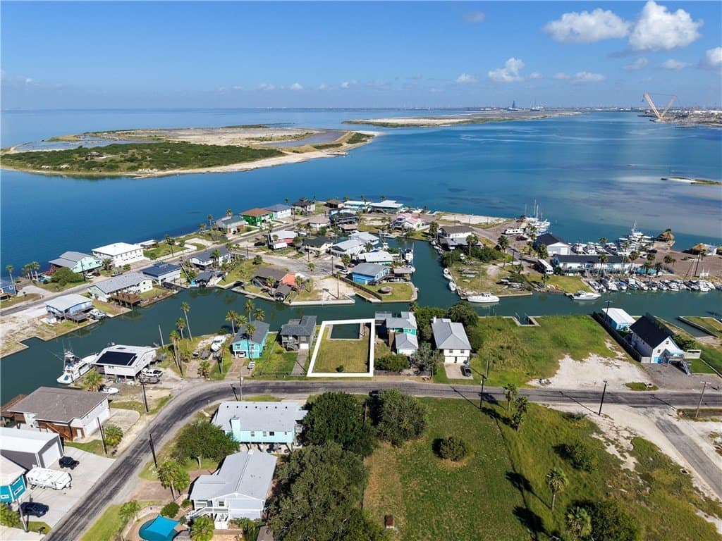 0.13 acres in Aransas County - photo 8