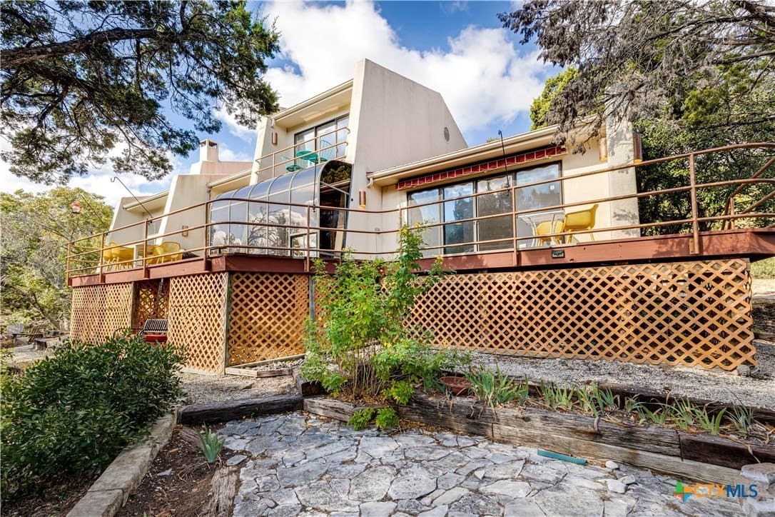 24.43 acres in Comal County