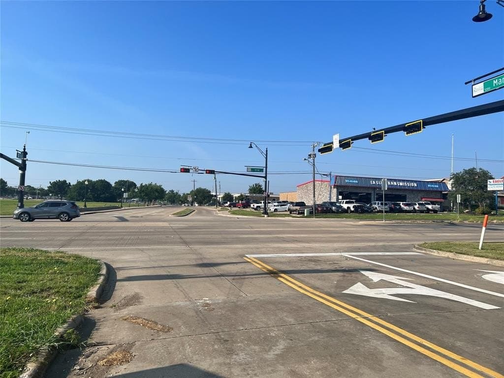 10.26 acres in Dallas County gallery image 3