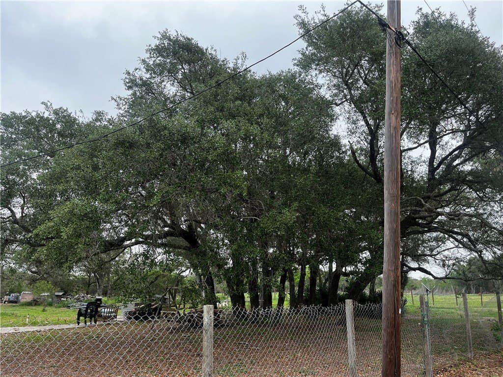 1 acres in Aransas County - photo 10